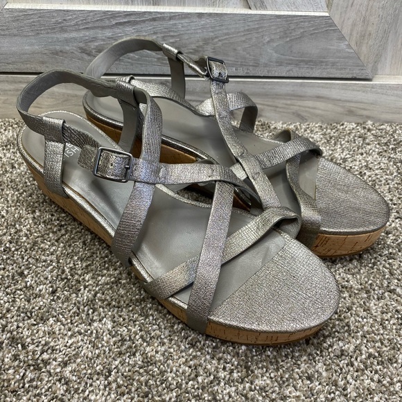 Eileen Fisher “Array” Strappy Cork Wedge Sandal 8 - Picture 7 of 14